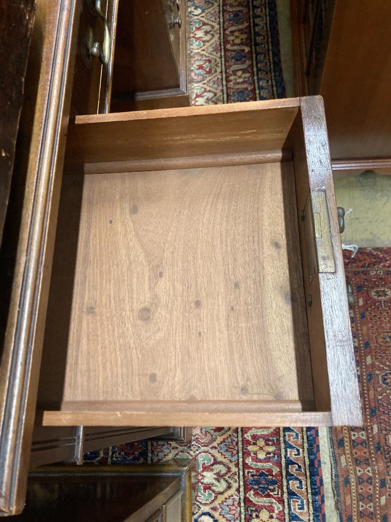 An early 20th century mahogany pedestal desk, length 120cm, depth 61cm, height 75cm